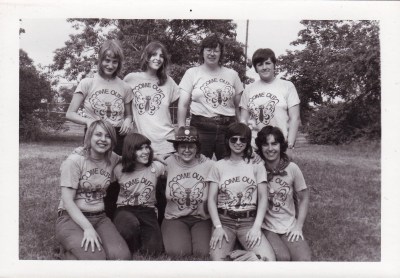 Merrilee &amp; Friends 1972 600 dpi